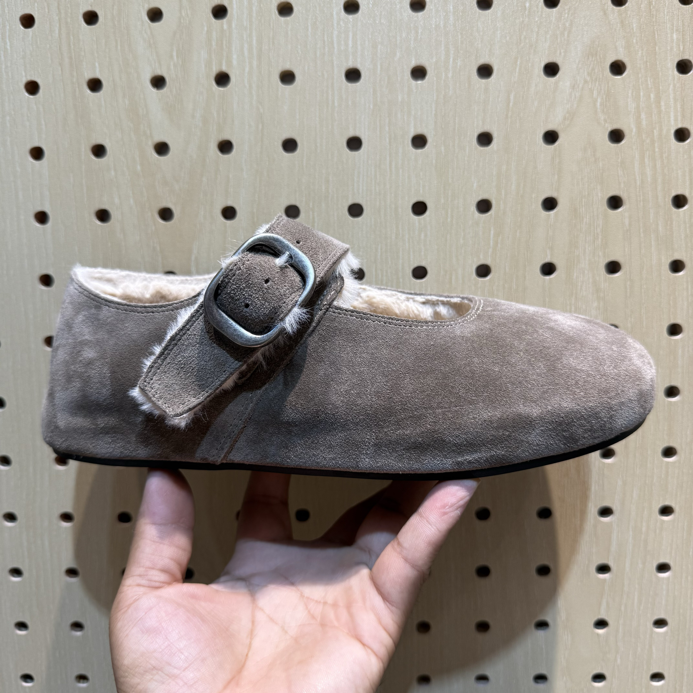 欧洲站女鞋2025冬季新款欧货磨砂皮羊羔毛皮带扣浅口玛丽珍勃肯鞋,女鞋,勃肯鞋/软木鞋,淘宝优惠券,粉丝福利购,淘宝优惠卷