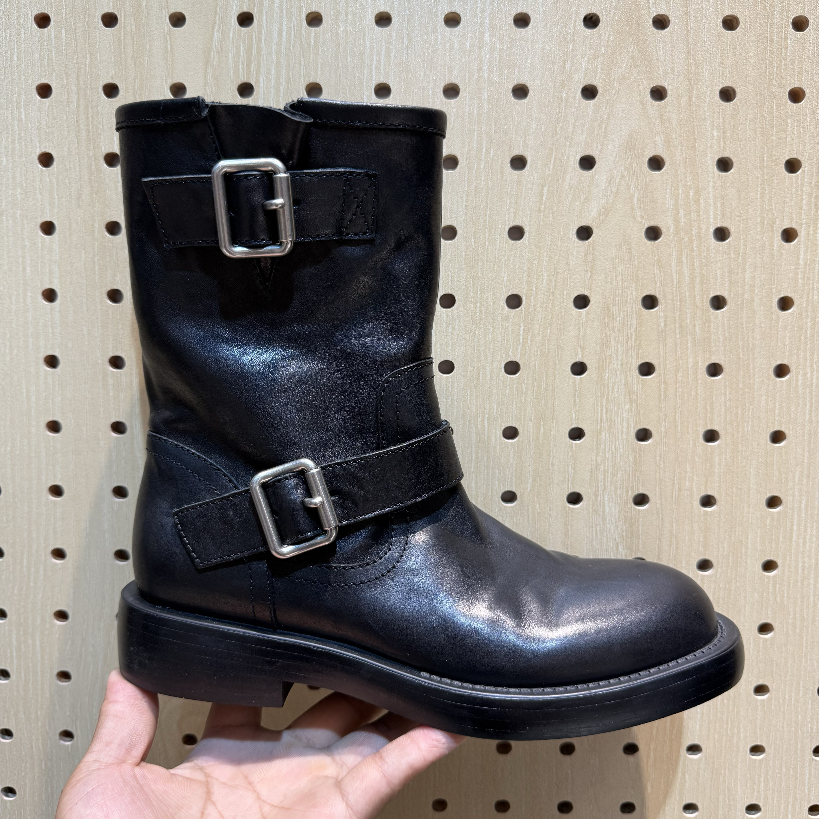 欧货真皮马丁靴女2025秋冬新款百搭英伦风厚底增高复古显瘦短筒靴,女鞋,时装靴,淘宝优惠券,粉丝福利购,淘宝优惠卷