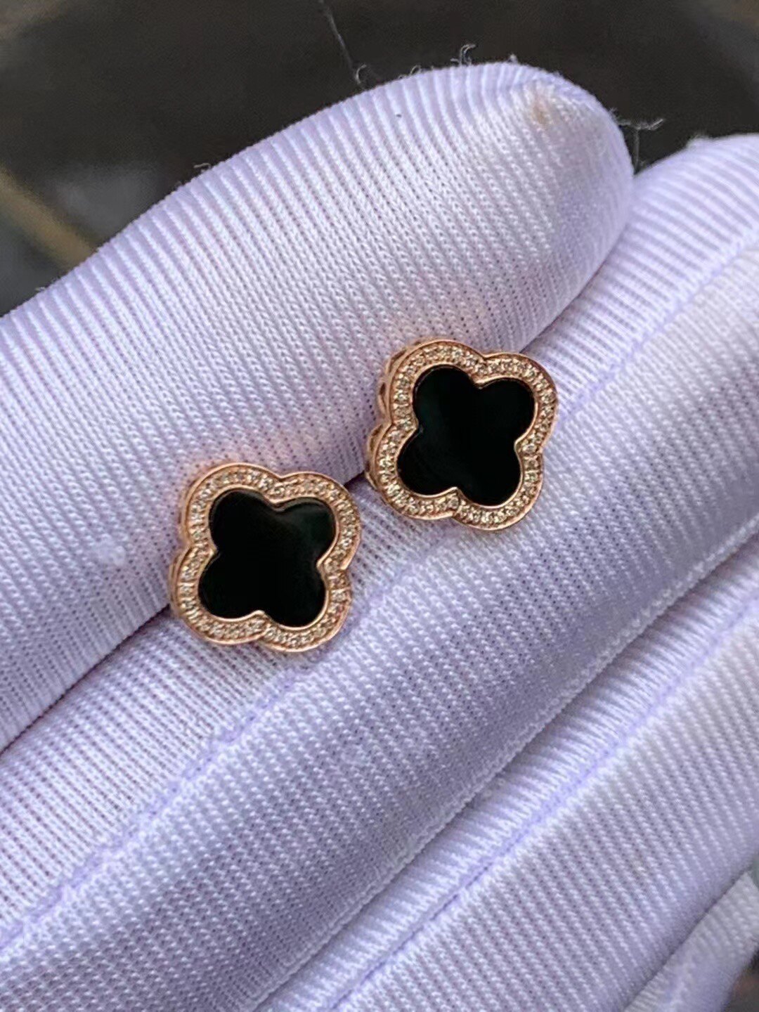 凝墨家天然缅甸翡翠18k玫瑰金加南非钻镶冰种墨翠四叶草女士耳钉