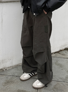 绿色休闲伞兵裤多口袋工装裤春秋季2025新款男生宽松长裤子日系