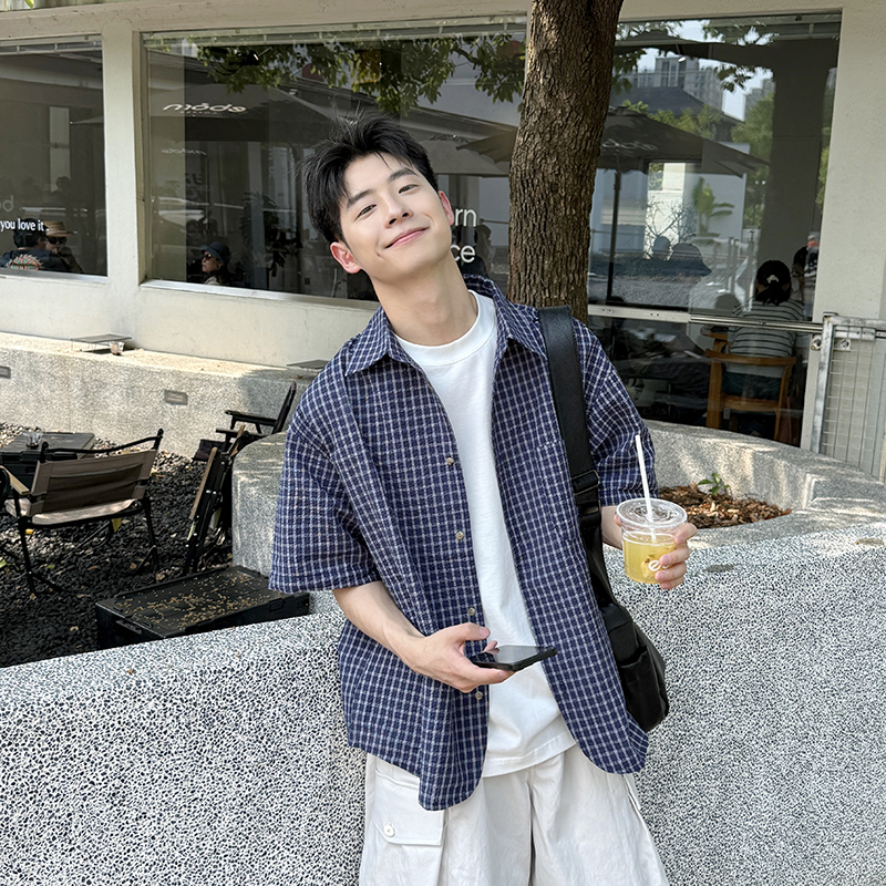 藏青泡泡棉格子短袖衬衫男生2025新款夏季百搭宽松休闲衬衣纯棉