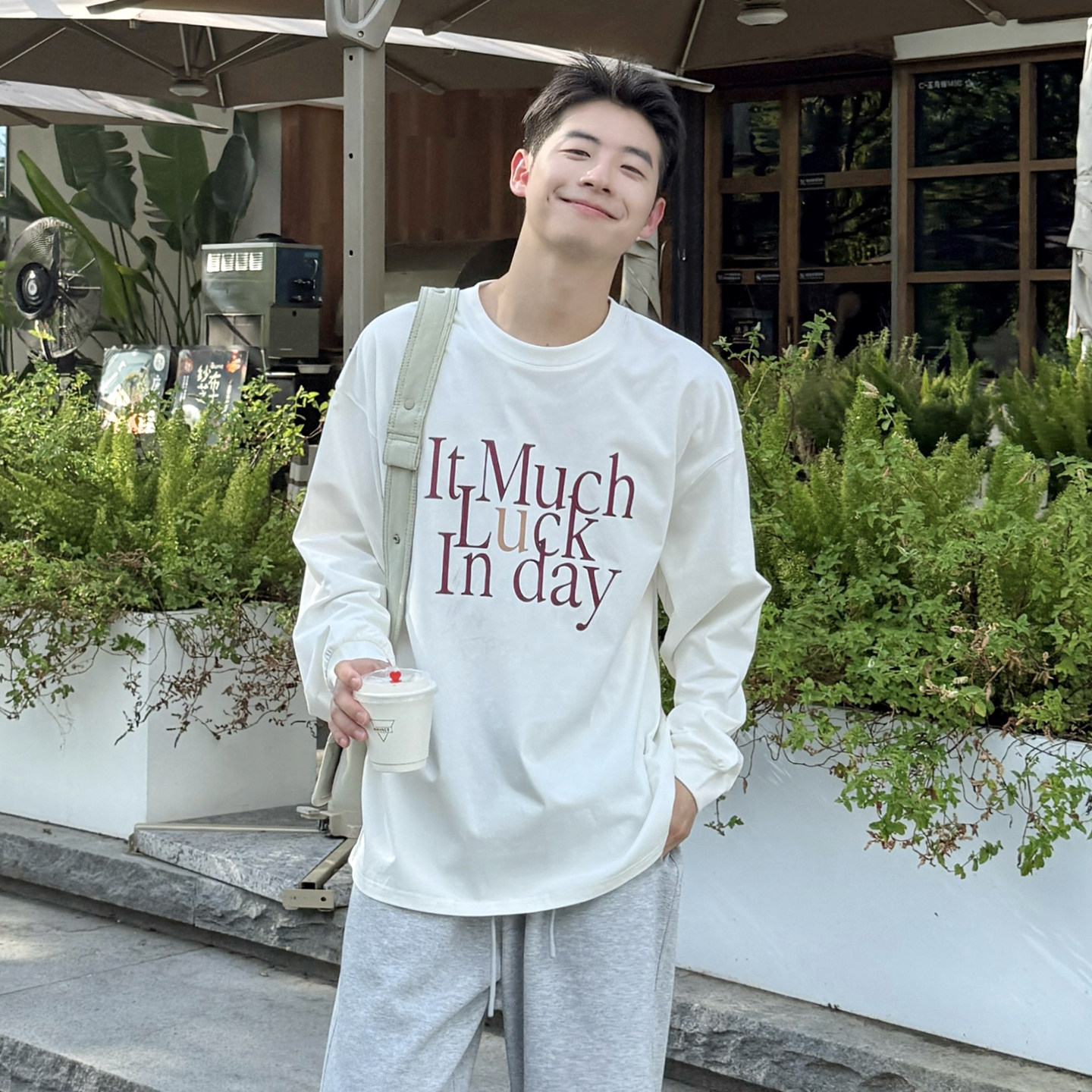 250g索罗娜字母印花圆领长袖T恤男生2025新款秋季休闲宽松打底