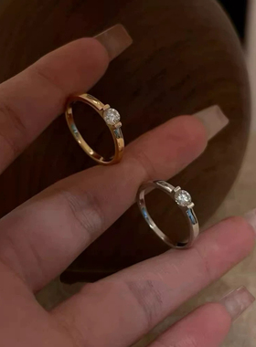 【悬浮u钻】s925银镀真金30分莫桑光面ins风气质时尚百搭戒指