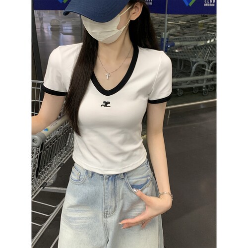 白色韩版V领刺绣显瘦短袖T恤女