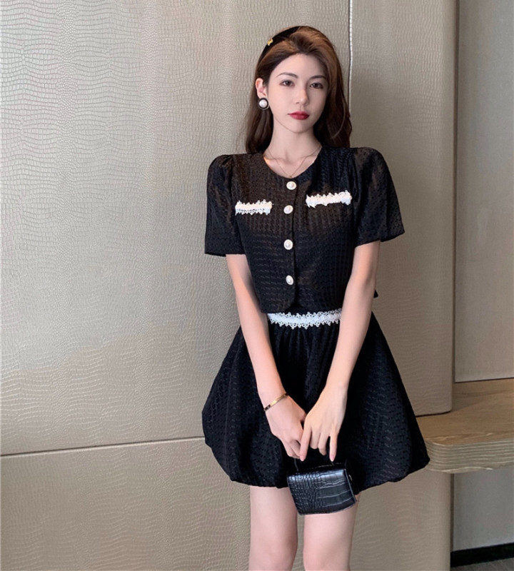 Real price versatile fashion age reducing Bubble Sleeve Top + high waist lantern skirt bubble skirt