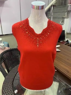 秋冬季妈妈羊毛衫女宽松v领带钻大红色毛衣女镶钻针织打底衫套头
