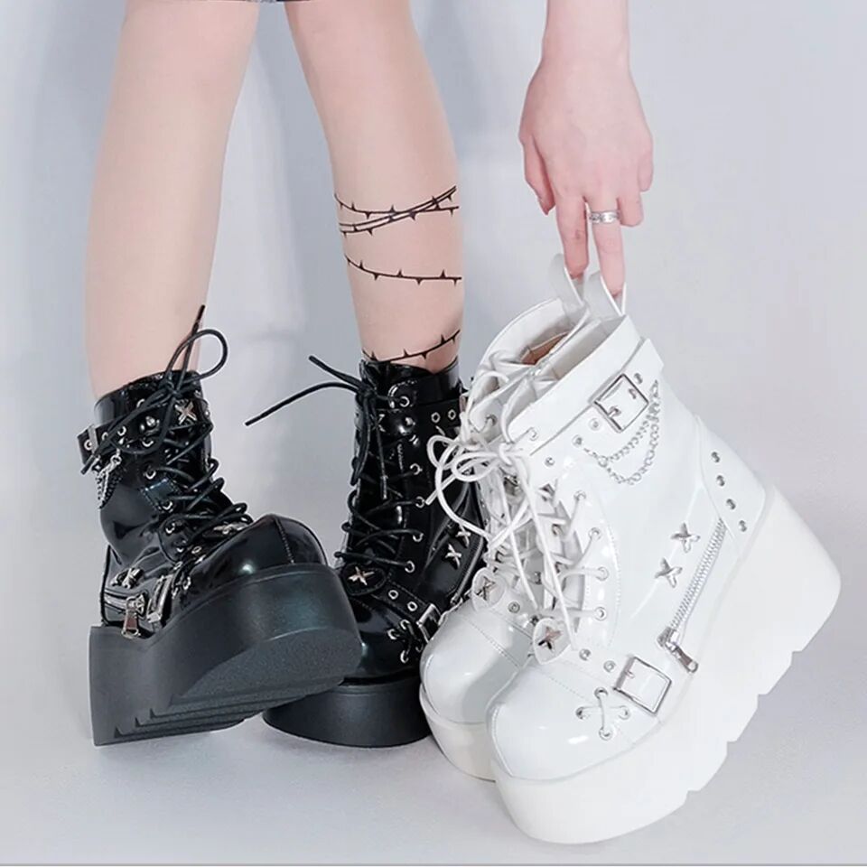 punk women motorcycle boots wedge boots暗黑朋克机车靴短靴女 女鞋 时装靴 原图主图