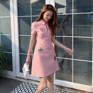 新款刺绣花丝毛连衣裙高端优雅气质时尚热卖美