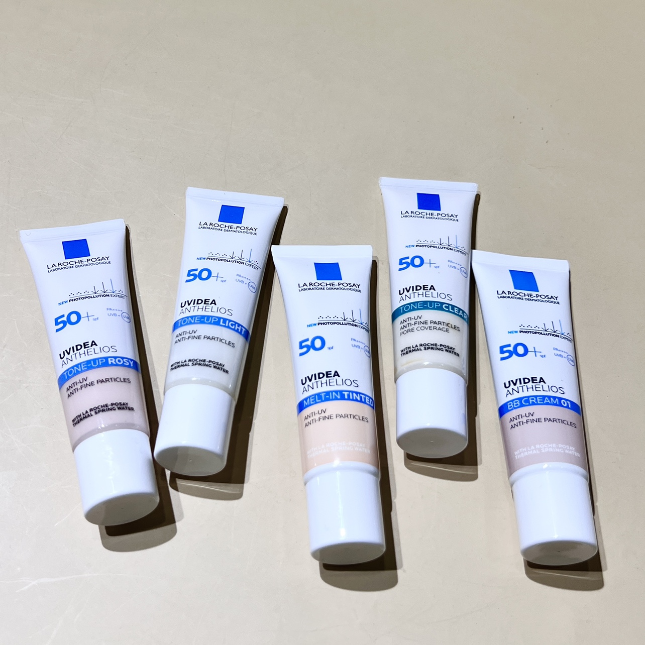 理肤泉每日防晒隔离30ml修颜乳玫瑰粉色妆前乳遮瑕BB霜提亮白15ml