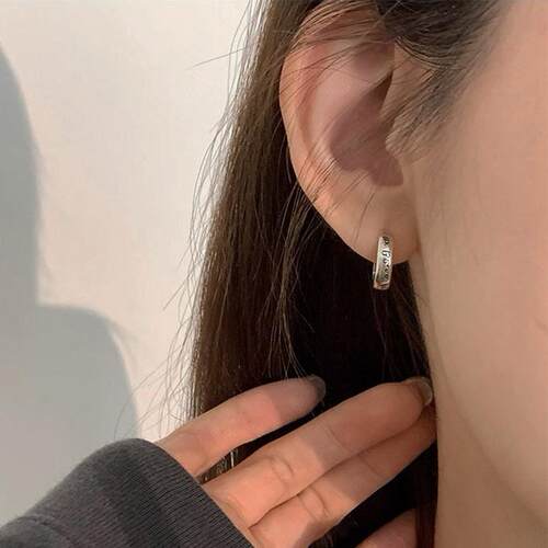 复古925纯银字母素圈耳圈耳扣女