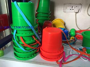 幼儿园平衡玩具 儿童感统训练器材 踩高跷 塑料水桶高跷 圆柱高跷