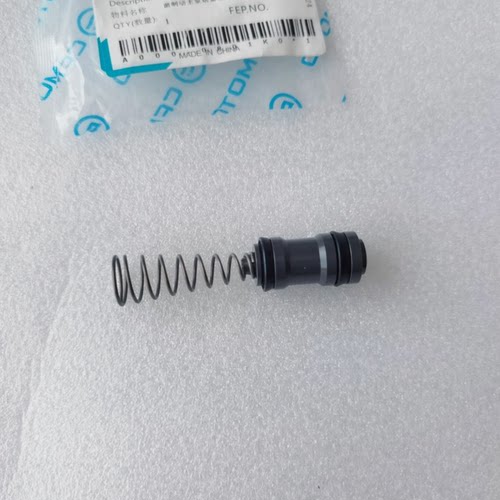 春风摩托650nk650mt国宾刹车上泵