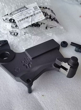 春风400NK/GT国宾650TRG650MT后制动钳安装支架后刹下泵安装支架