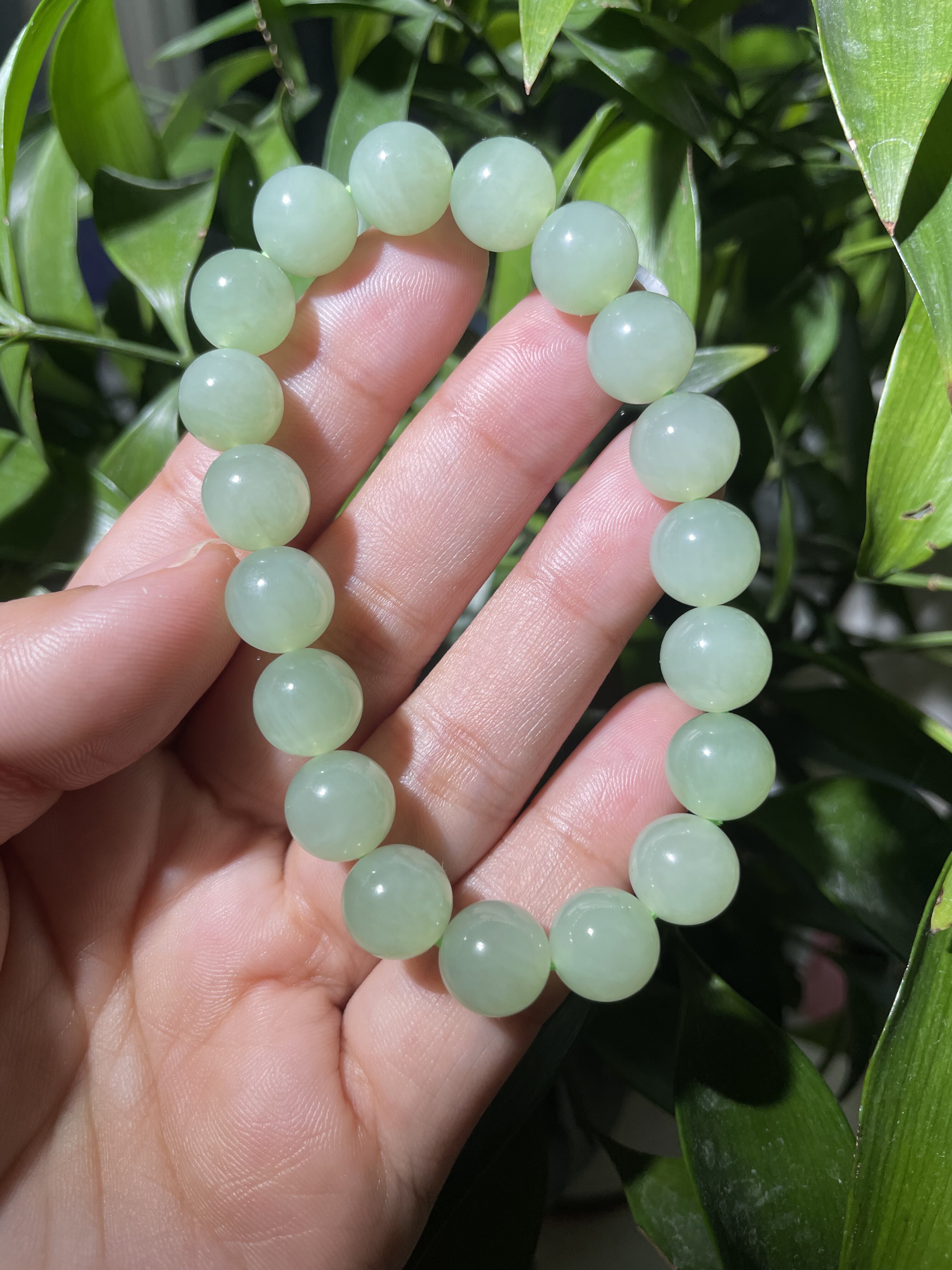 天然和田玉翠青色圆珠翠绿色手串