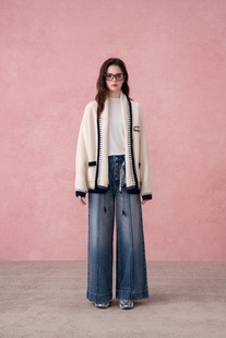 25秋冬双排扣撞色开衫 DIANA VEVINA