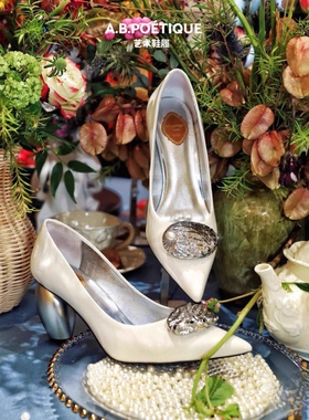 A.b.Poétique时装鞋 明珠从蚌生白色高跟鞋优雅新中式镀金蛋女鞋