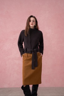 DIANA 25秋冬立领毛衣外套 VEVINA