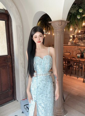 Aimme sparrow新款连衣裙蓝色珠片绣吊带裙修身显瘦镂空时尚女裙