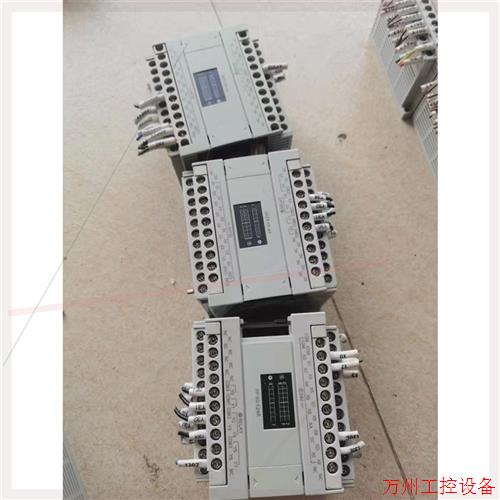 议价直拍不发:原装拆机,AFPX0E24R-F编程控制器,成色漂亮