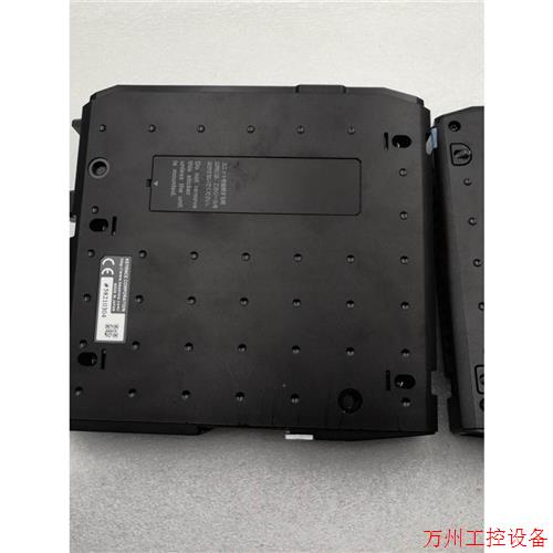 议价直拍不发:询价基恩士控制模块LJ-VM100,有4块,成色如图所