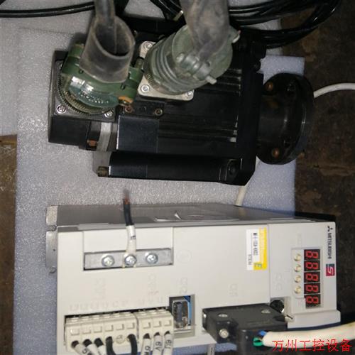 议价直拍不发:询价三菱MR-E-100A-KH003驱动器 ,HF-SE102议价