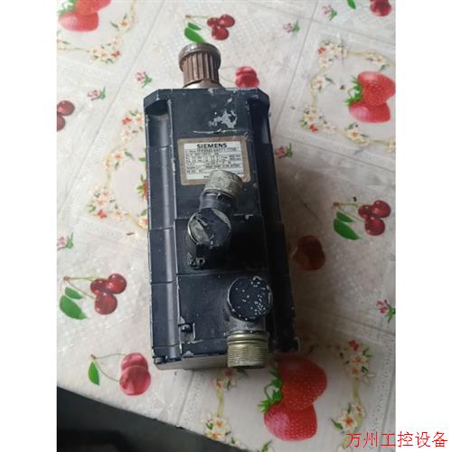 议价直拍不发:电机1FK6042-6AF71-1TH0一台