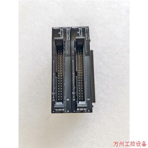议价直拍不发:CJ2M-MD211
