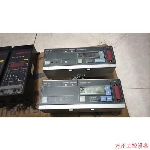 议价直拍不发:拆机ABB框架断路器脱扣器SACE-PR112/P,成色如图