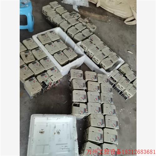 议价直拍不发:议价安川变频器CIMR-V7AT41P5. 1.5KW