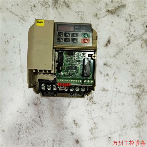 议价直拍不发:议价安川变频器,CIMR-JBBA0010BAA,1.5kw.功