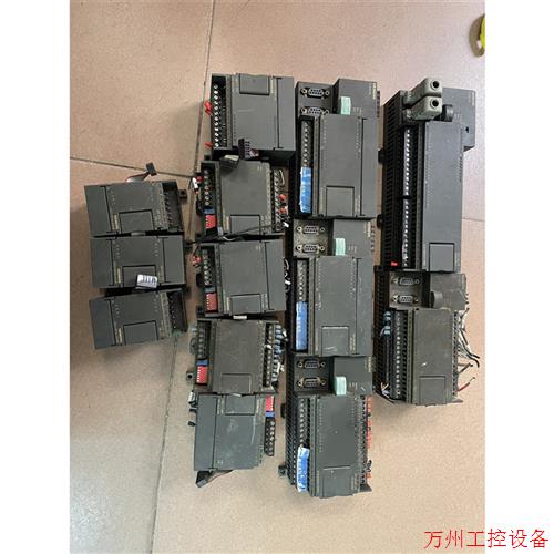 议价直拍不发:200系列PLC.214-2AD23-0XB8.3个.