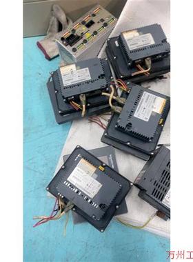 议价直拍不发:施耐德触摸屏HMIS5T,HMIS85,拆机货,功能测试过了