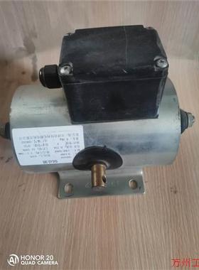 议价直拍不发:询价天津佳利扶梯制动器BRA450,电压DC198V,太重