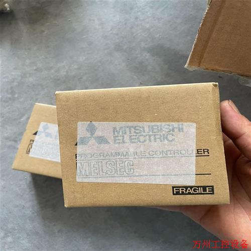 议价直拍不发:全新三菱PLC模拟量模块 FX3U-4DA-ADP,成色如图议