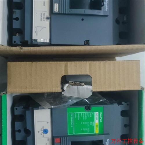 议价直拍不发:全新施耐德电气空开 CVS160B TM160D 3P3D