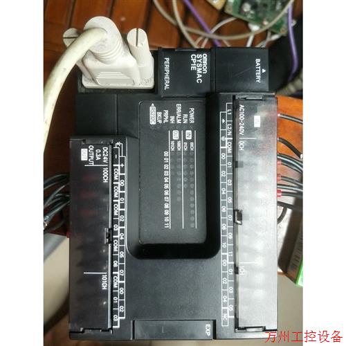 议价直拍不发:原装拆机九九成新PLC一台,型号:CP1E-N30SD