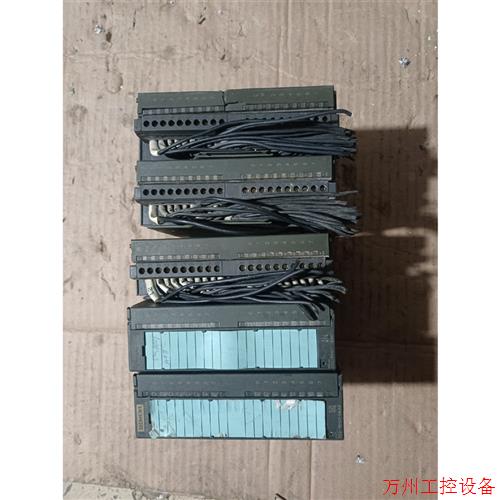 议价直拍不发:PLC,模块5个,1p6ES7-322-1BH01-0