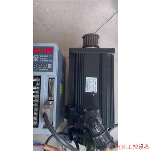 议价直拍不发:日本拆机滑台,NSK-1210滚珠丝杆,有效行程60mm,总