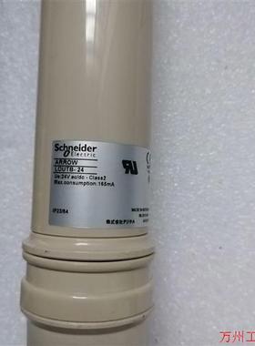 议价直拍不发:施耐德三色报警灯刚拆机七个,型号LOUTB-