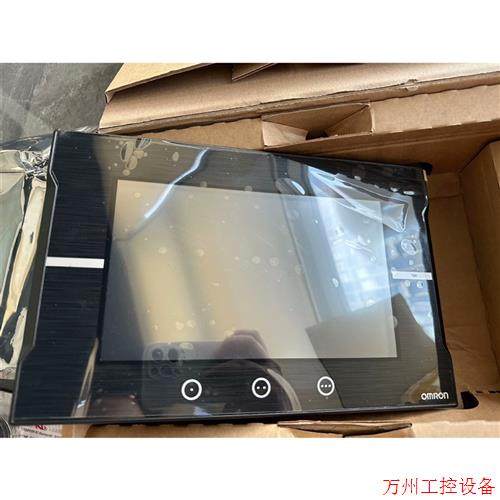 议价直拍不发:OMRON触摸屏NA5-9W001B-V1,等了6个多月才到