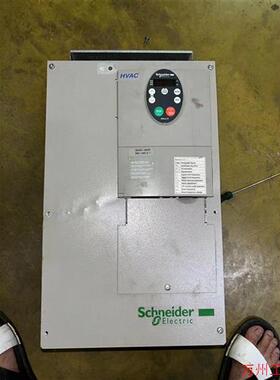 议价直拍不发:施耐德21变频器30kw(ATV21HD30N4)二手拆机,