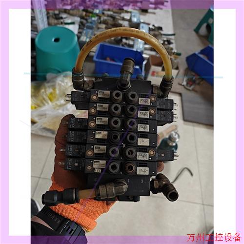 议价直拍不发:Paker电磁阀PVLB121606 PS1-E 二手拆机