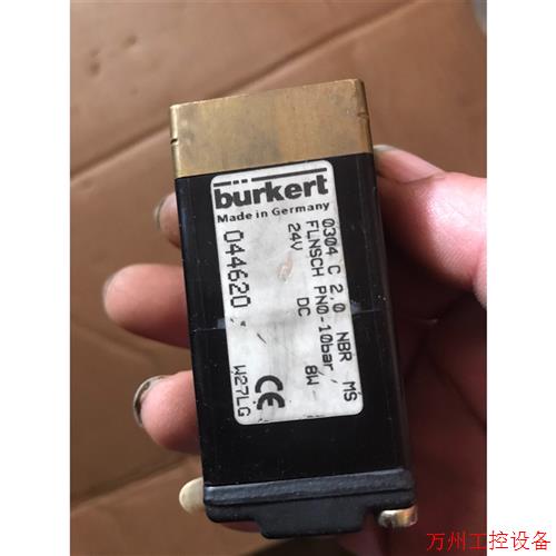 议价直拍不发:TEXTOOL烧录座242-1293-00,有5个,有的不带