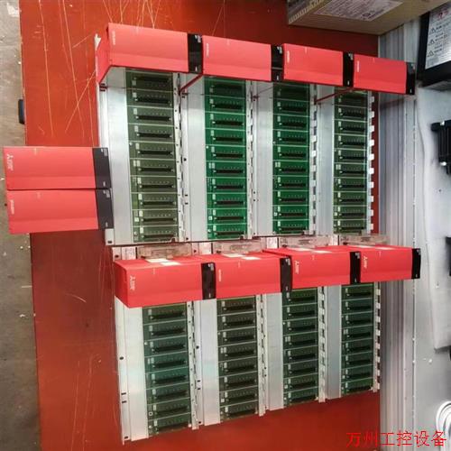 议价直拍不发:询价三菱Q系列基板加电源Q38B加Q61P,成色实物如