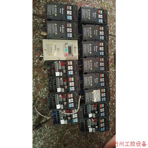 议价直拍不发:(议价)台达MS300,0.4KW,拆机,部分没盖子,成色可以