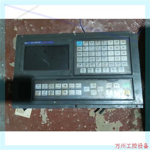 议价直拍不发:三菱CM300DU-24F   实物拍摄  成色如图