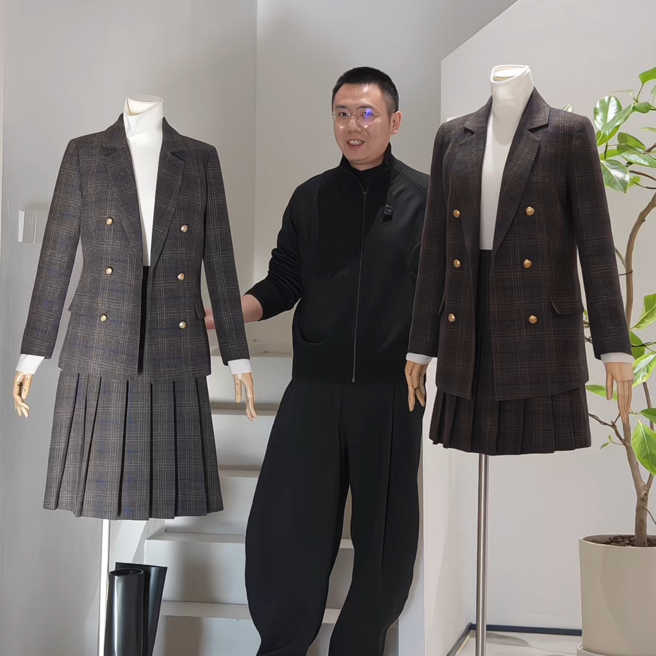 杰唯卡 复古格纹毛呢百褶裙2025冬季新款气质显瘦高腰A字半身裙,女装/女士精品,半身裙,淘宝优惠券,粉丝福利购,淘宝优惠卷