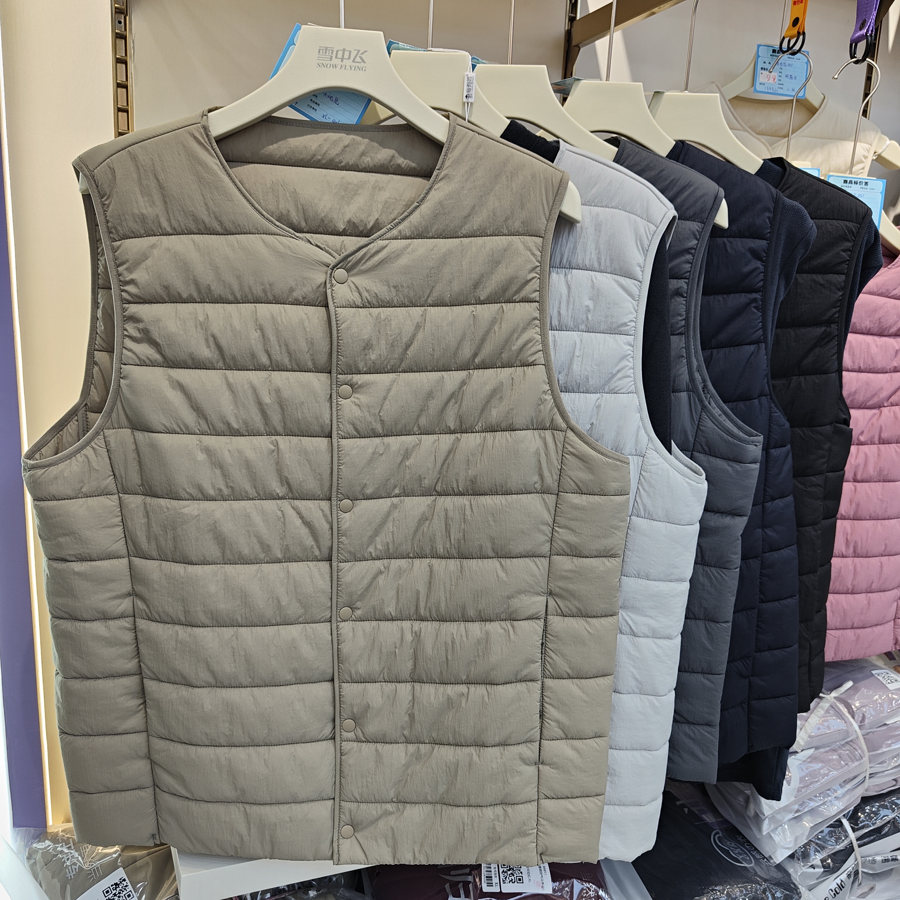 猫有范8851秋冬新款男士轻薄绵羊毛马甲圆领无袖坎肩背心内胆外套