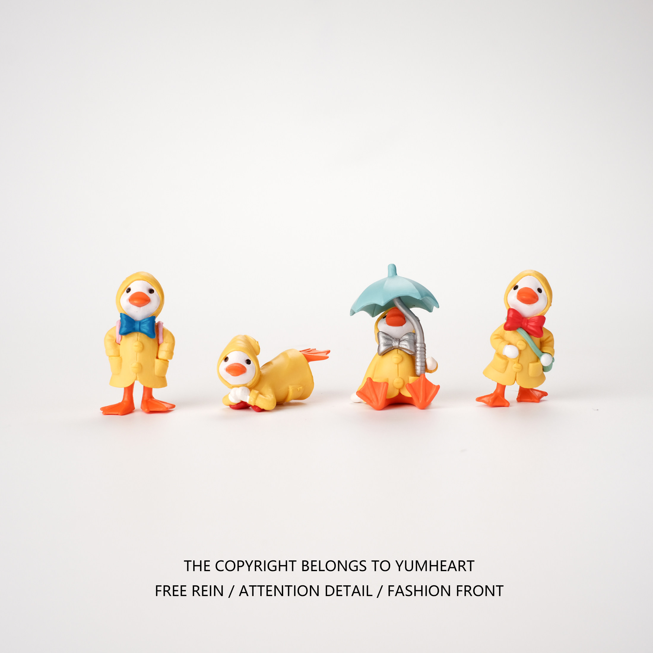 无聊了送ta一套黄色雨衣小鸭子卡通可爱创意小摆件礼物