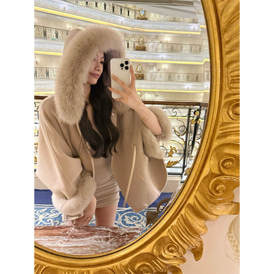 IN MIMIFACE 高级感狐狸毛连帽斗篷绵羊毛呢大衣双面呢短款外套